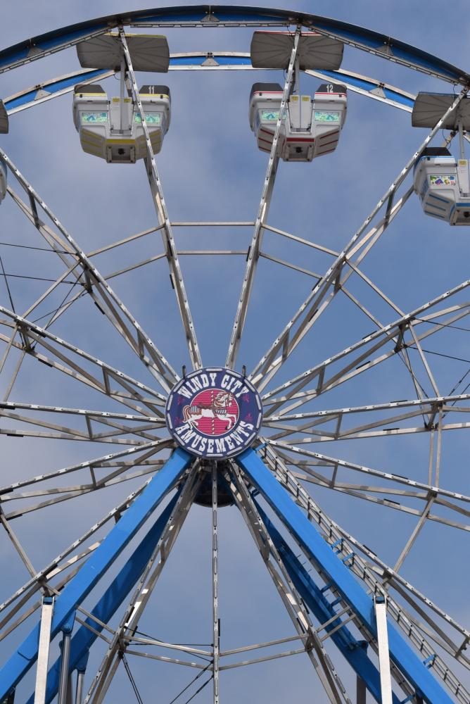 The Century Wheel is one of the tallest and most popular rides on the midway.  Guests ride in spacious gondolas capable of seating 4-6 riders comfortably... (Windy City Amusements).

