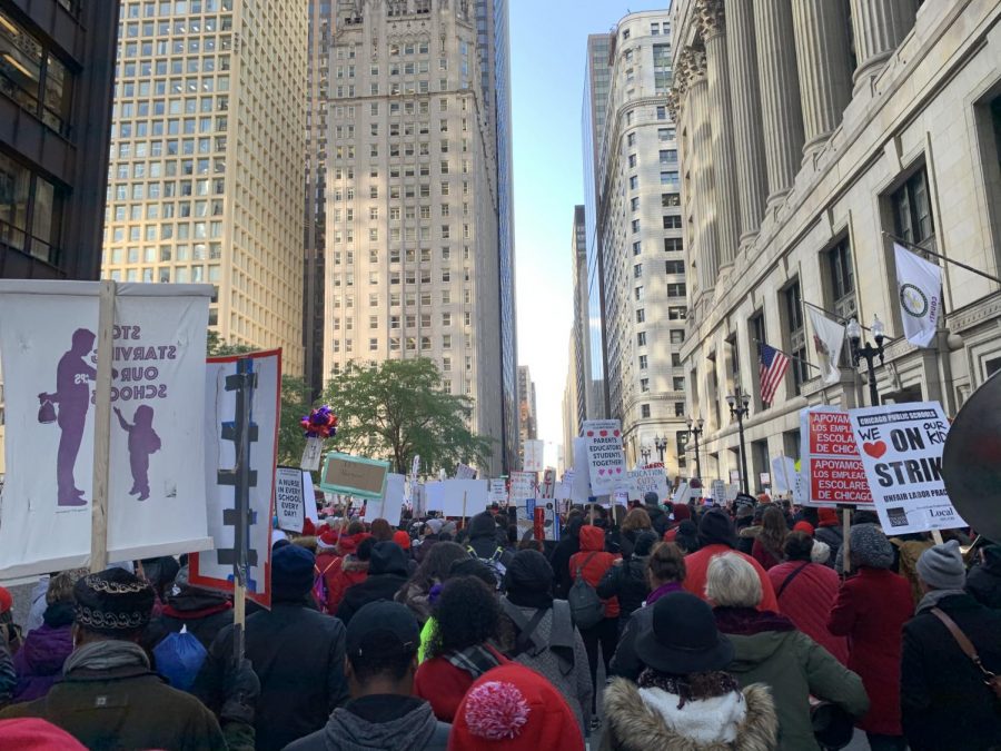 CTU%2FSEIU+rally+outside+City+Hall+ahead+of+Lightfoot%E2%80%99s+budget+address