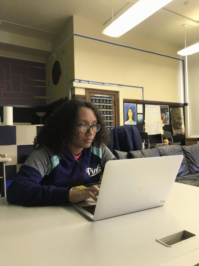 Ayiana Newcombe, Div. 183, working on AP Classroom for her AP Computer Science Principles Class. 