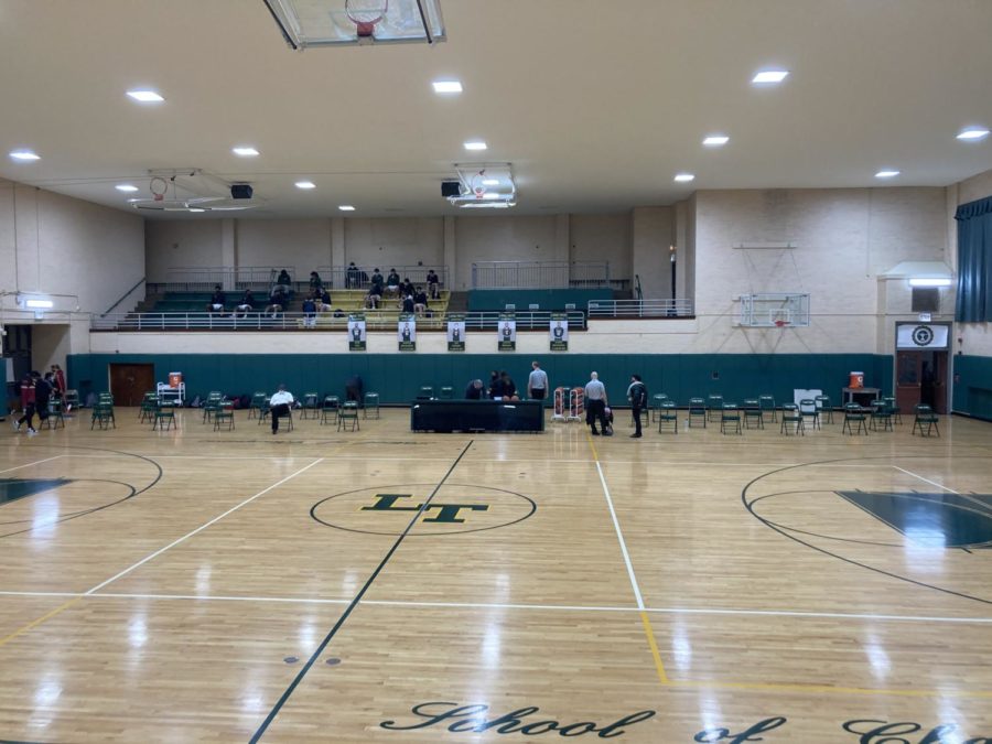 Lane’s gyms stayed rather empty this winter season, with only players. coaches and essential personnel allowed in. While fans are starting to be allowed back in for outdoor Spring sports, no winter sports had fans allowed.