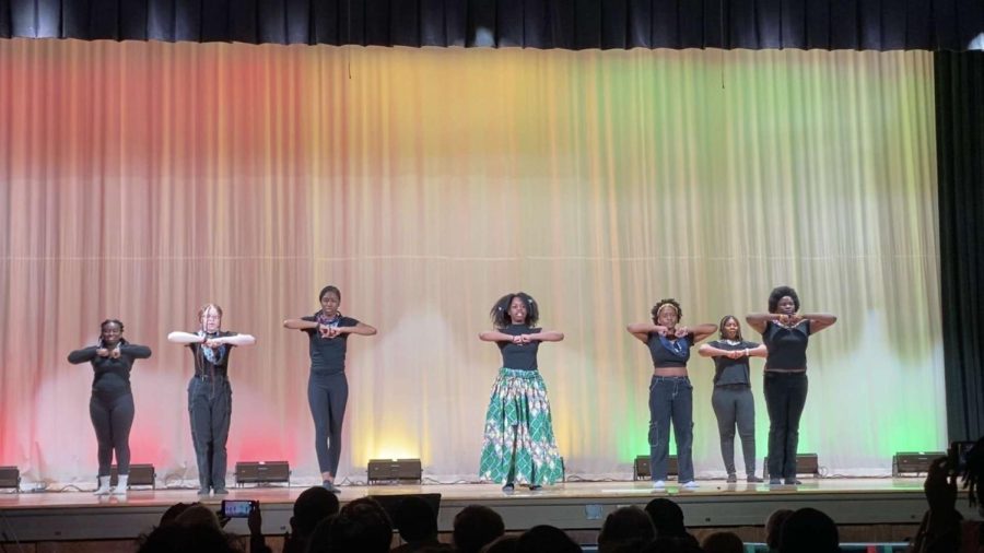 West African Club performs a traditional dance. (Photo courtesy of Sophia Awuzie)